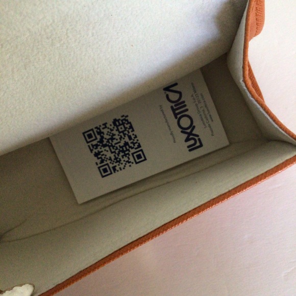 TORY BURCH ORANGE SUNGLASSES CASE - Picture 9 of 9